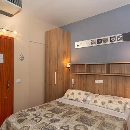 马里亚尼酒店 酒店 利多迪卡马约雷