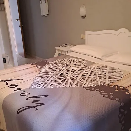 马里亚尼酒店 利多迪卡马约雷