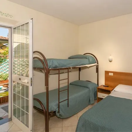 马里亚尼酒店 酒店 利多迪卡马约雷